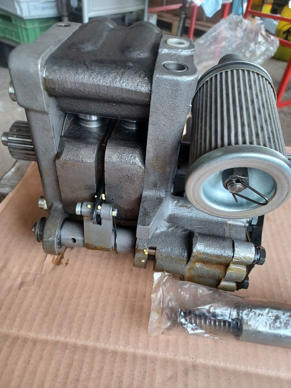 Massey Ferguson Trattori: MF-Hydraulikpumpe Mark III – Nuovo e nell'imballaggio originale da Rothenthurm venduto da mf-schuler 3