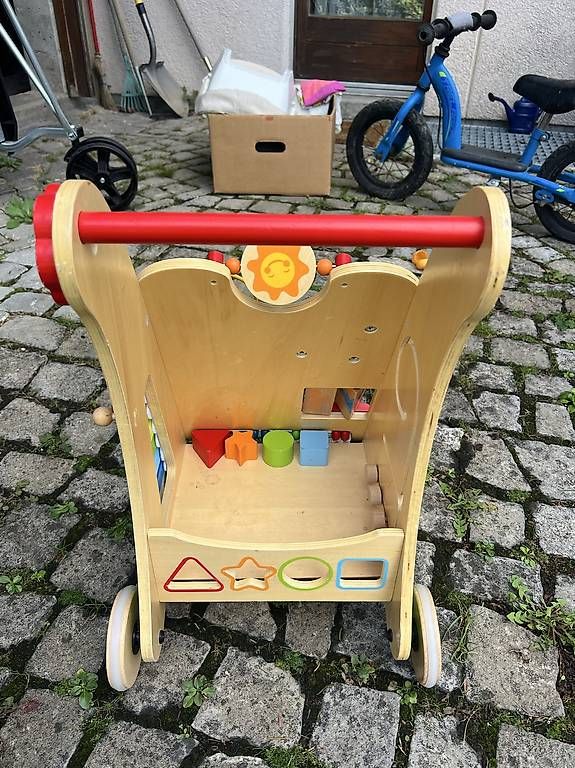 Kinderwagen: Lauflernhilfe – Gebraucht aus Grosshöchstetten von JoMoBla 2