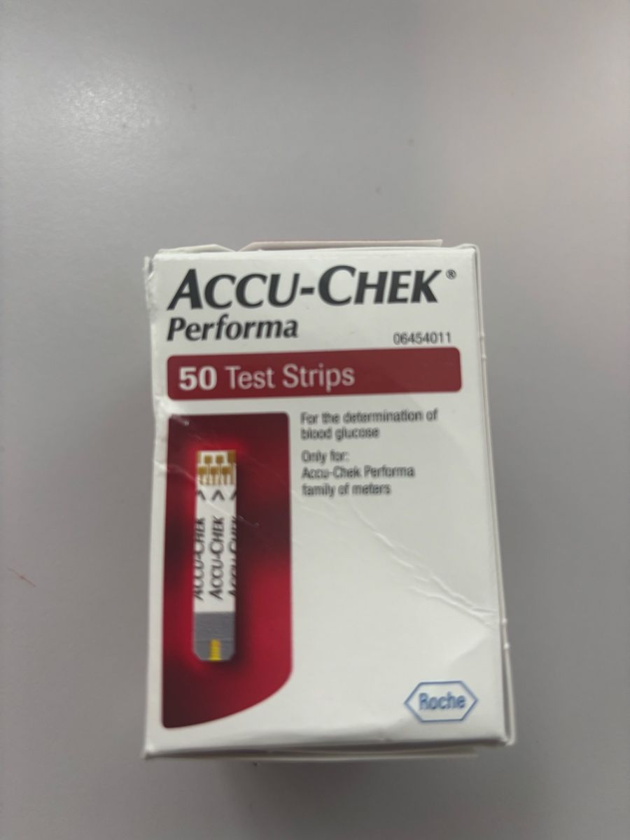 Accu-Chek Attrezzature mediche: Accu Chek Teststreifen  – Nuovo (secondo la descrizione) da Winterthur venduto da ral_tr8b