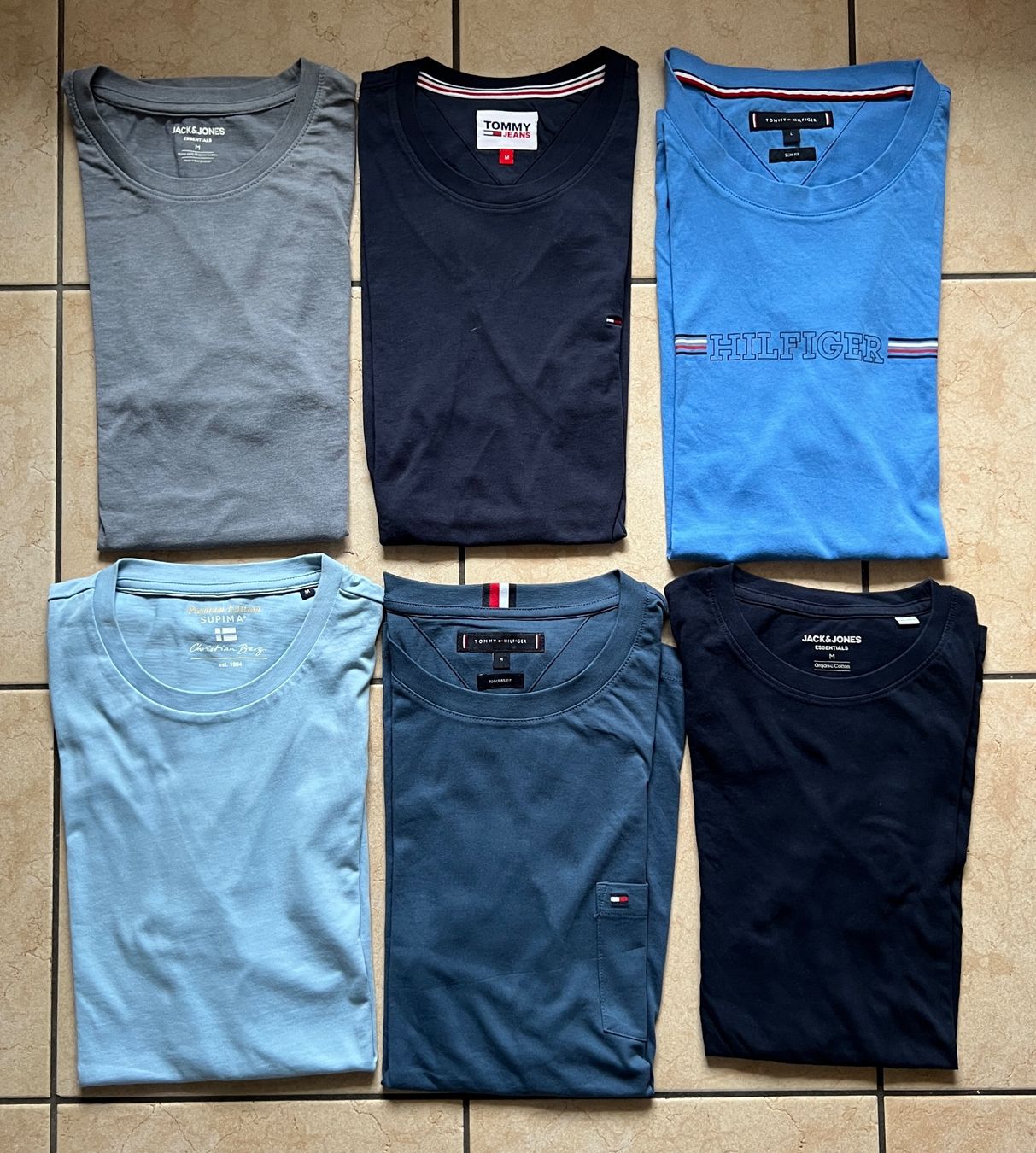 T-Shirts: 12 T-Shirts Grösse M – Gebraucht aus Brunnen von Bonitoman 1