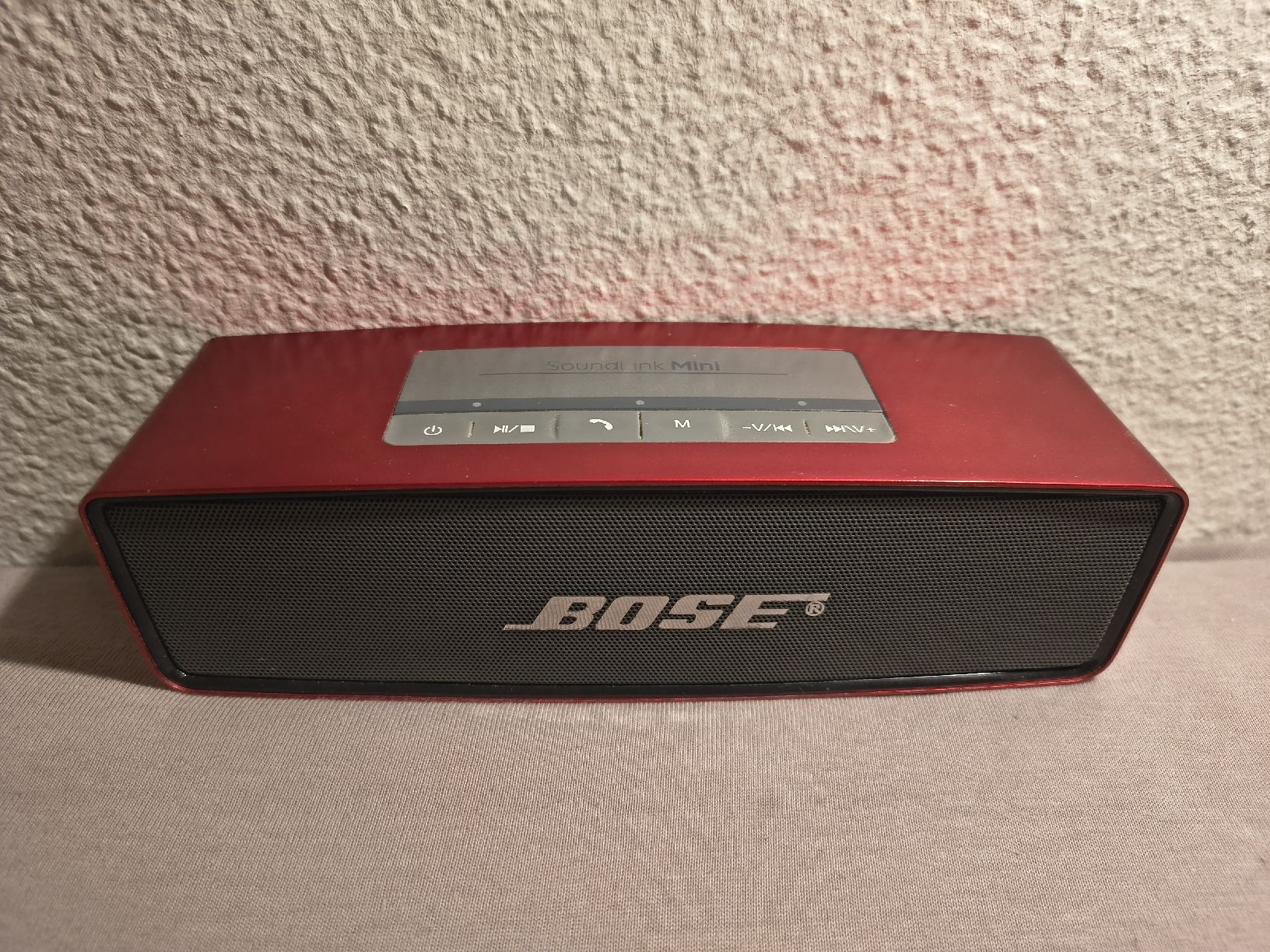 Bose Lautsprecher: Bose SoundLink Mini Bluetooth Lautsprecher Defekt – Defekt aus Herisau von Nathanael777