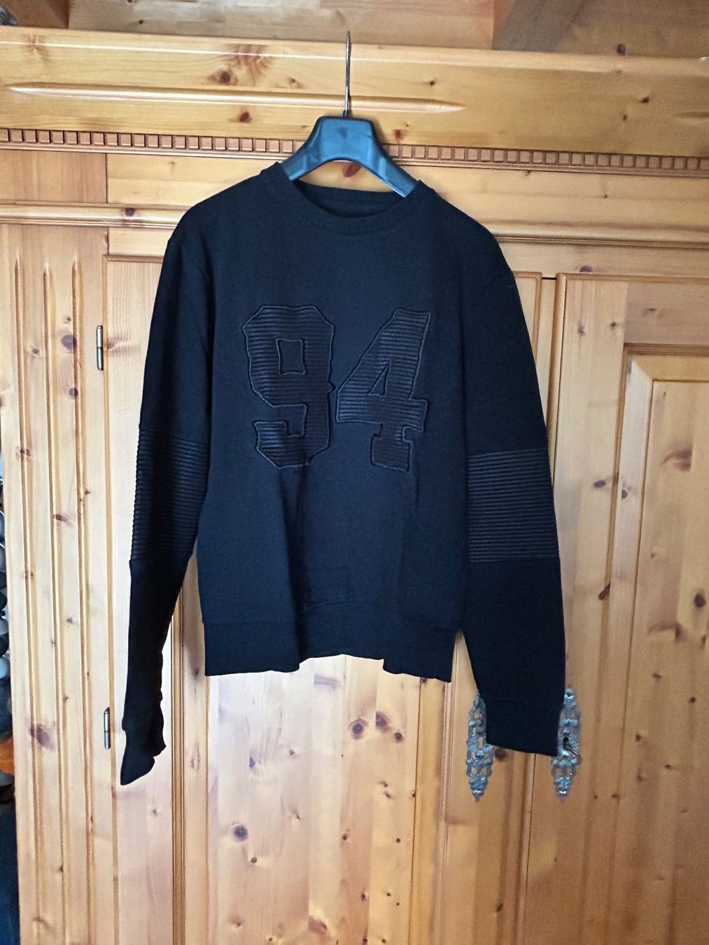 Pullover & Sweatshirts: Herren Pullover - Schwarz - Gr S - AL – Gebraucht aus Buchs AG von fischli610
