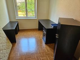 Office Büro Möbel: Schreibtisch Sideboard und zwei Schränke