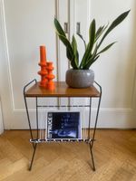 Mid Century Beistelltisch mit Magazinablage 1960‘s