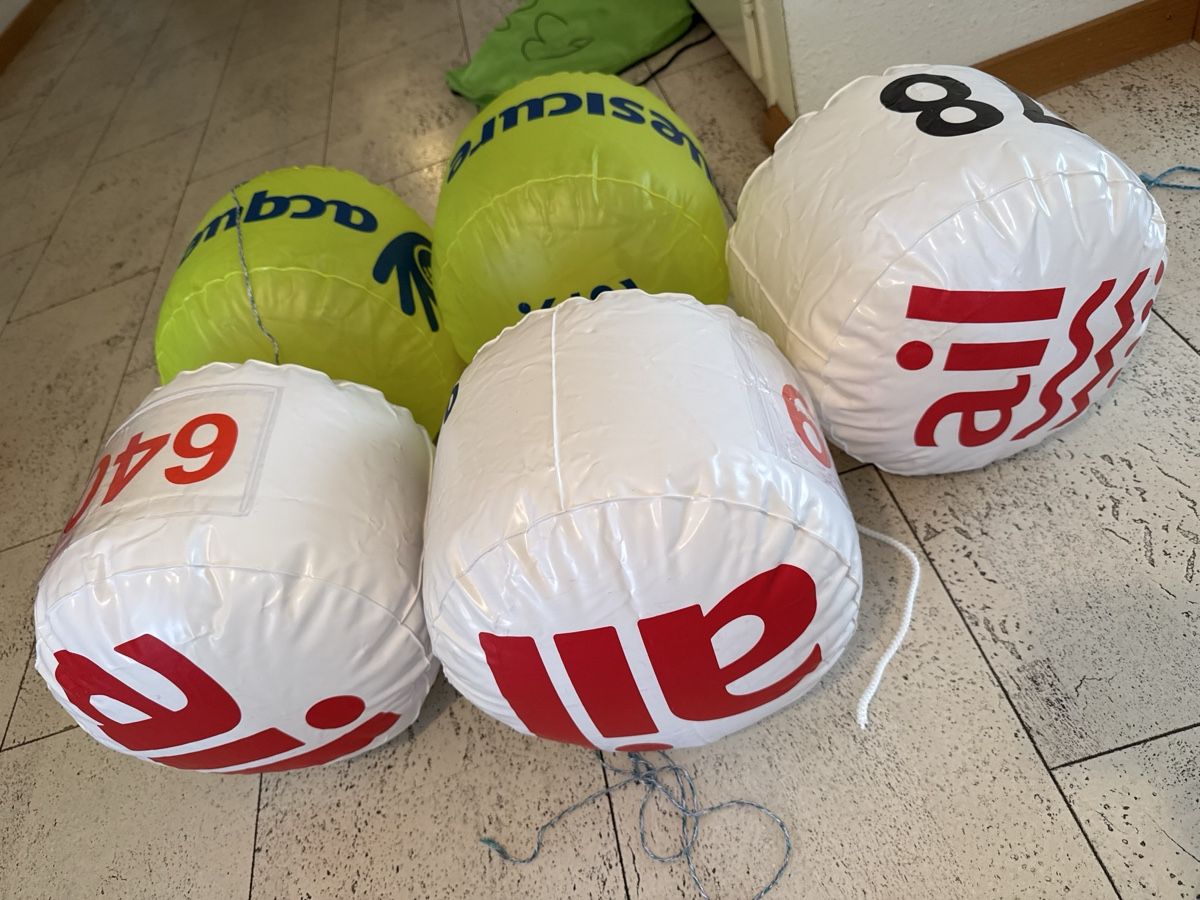 Palloni: 5 Bojen/Bälle, Durchmesser ca.32cm, Top Zustand – Usato da Küsnacht ZH venduto da Astres 2