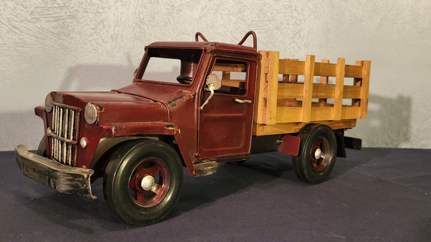 Modellbausätze & Standmodelle: Modell-Lastwagen aus Blech, Metall – Gebraucht aus Uster von gurust 1