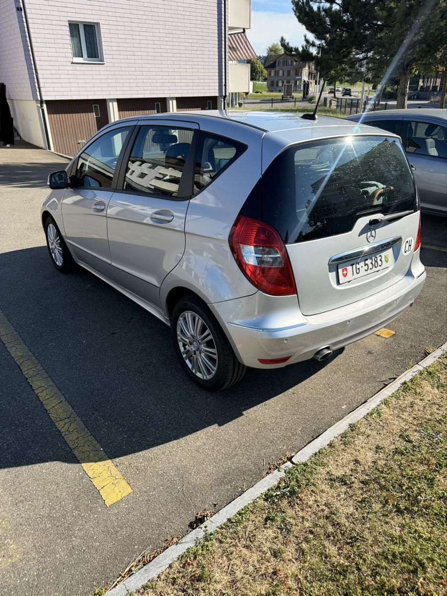 Mercedes-Benz Automobili: Mercedes Benz A180 CDI Elegance 109Ps – Usato da Bischofszell venduto da McLuca81 4