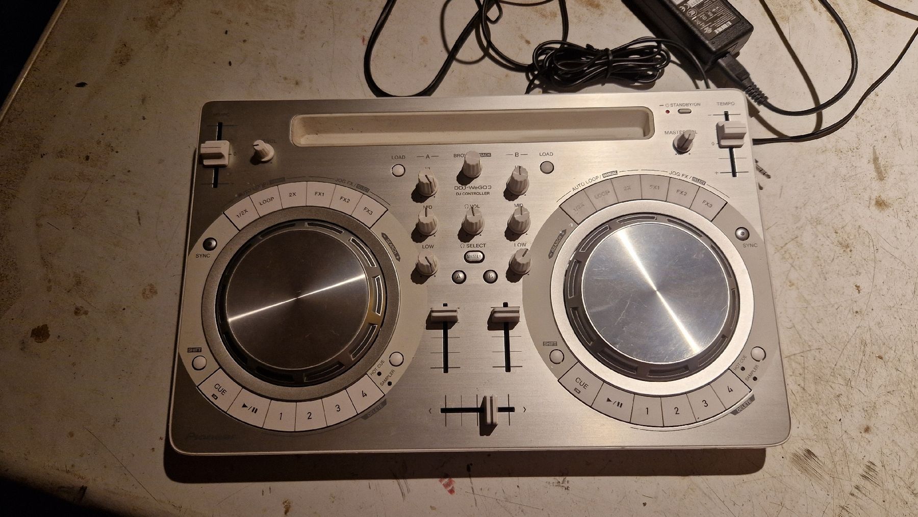 Platines de mixage: pionnier mix platine ipad – D'occasion à Les Acacias par str_6prq