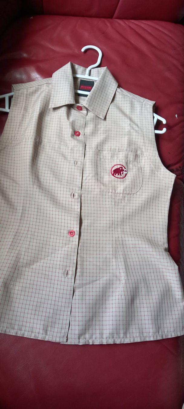 Mammut Camicette: MAMMUT SMALL Bluse – Nuovo (secondo la descrizione) da regensdorf venduto da nacobra 2