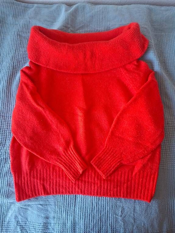 Pulls & Sweat-shirts: Pullover schulterfrei – D'occasion à Winterthur par bub_rq8q