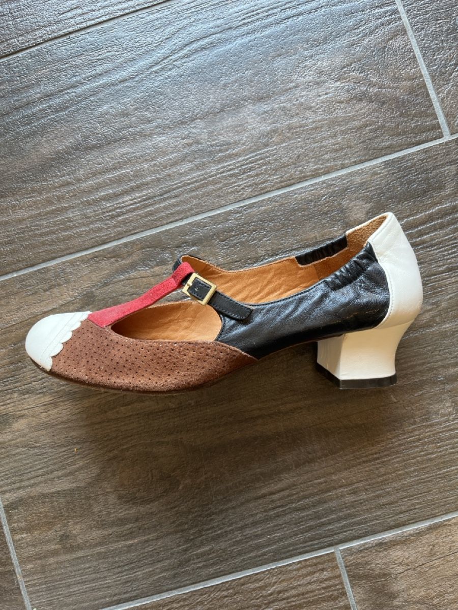 Chie Mihara Chaussures femmes: Chie Mihara Schuhe Grösse 37.5 – D'occasion à Staldenried par Mermaids 1