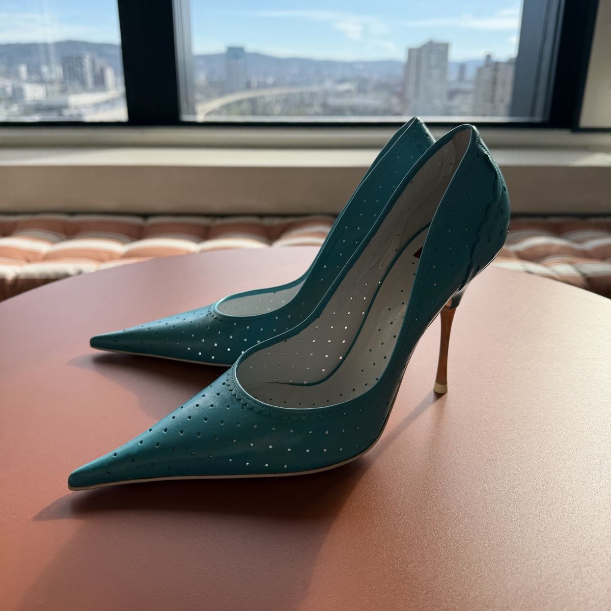 Scarpe da donna: Damen Pumps, Leder hellblau Grösse 38 neu – Nuovo (secondo la descrizione) da Zürich venduto da ana.vla 7