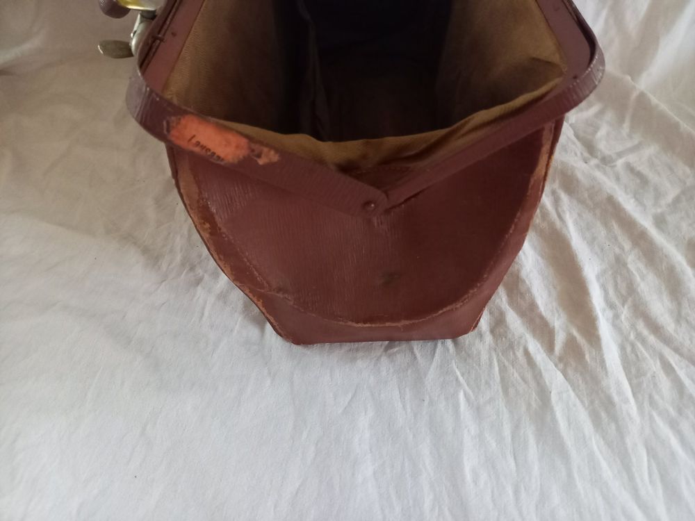 Sacoche Trousse a Outils Ancienne De Velo Royal Fabrice 1930