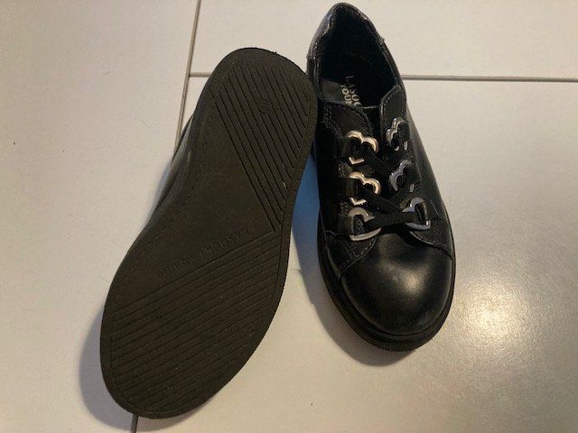 Schuhe für Mädchen: Lot chaussures "filles" t.31 – Gebraucht aus Boudry von Lamue01 5