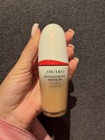Fondotinta Shiseido Revitalessence 410, usato