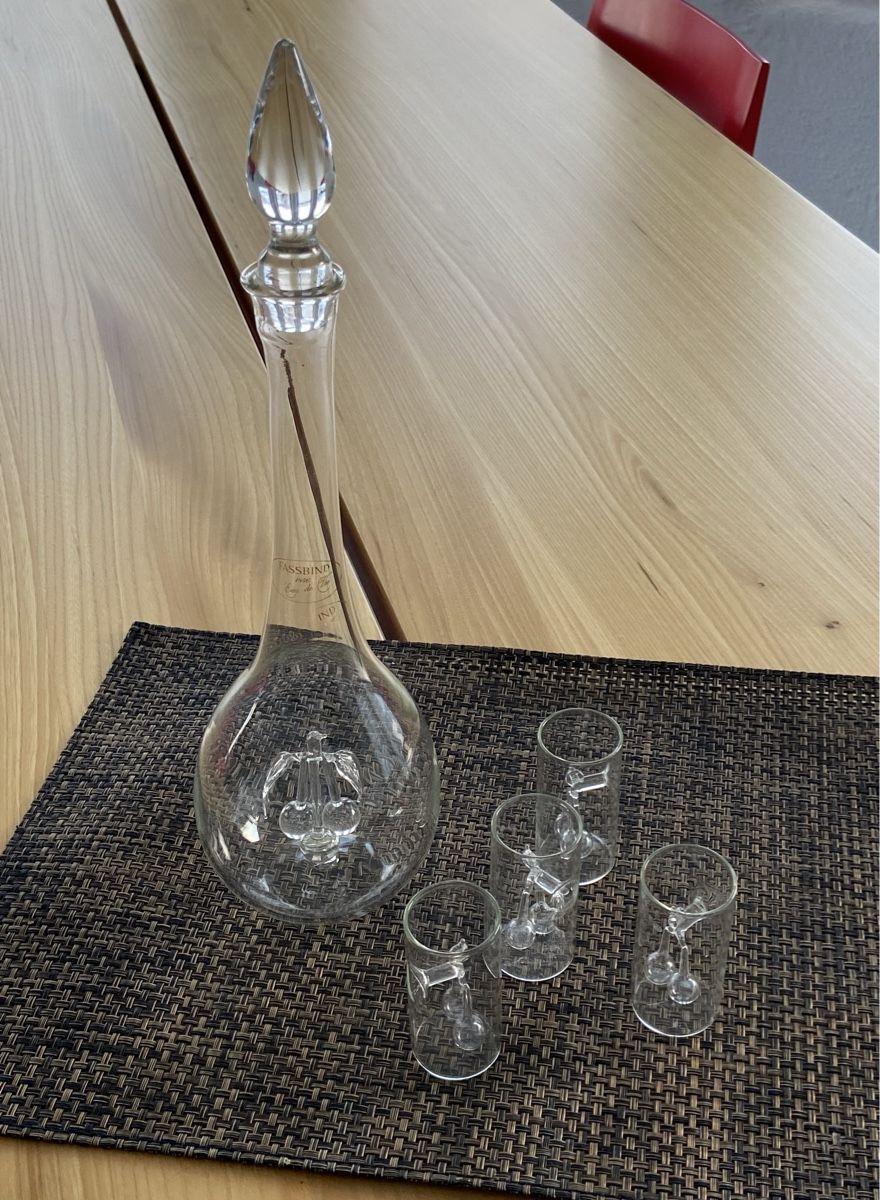 Caraffe: Glaskaraffe mit 4 Gläschen – Usato da Arboldswil venduto da agra51 1