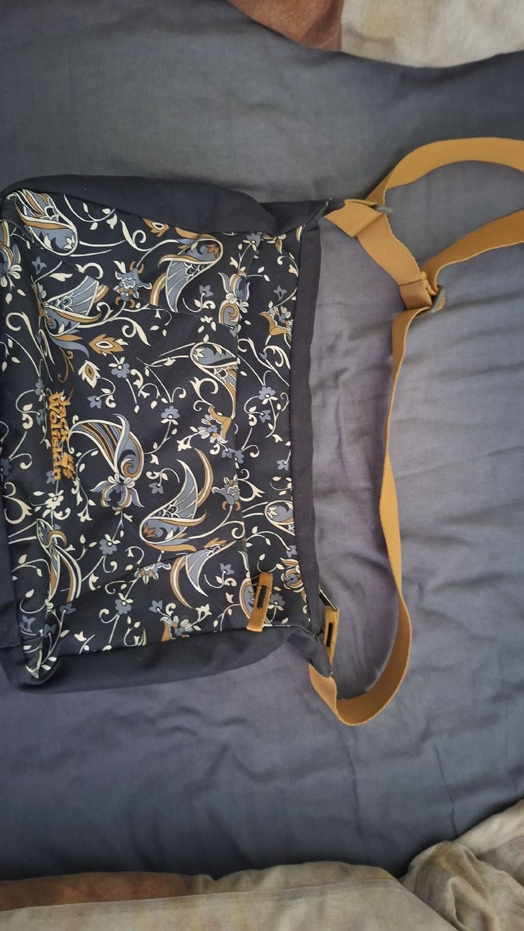 Jack Wolfskin Borse da donna: Handtasche – Usato da Rupperswil venduto da lie_qlt7