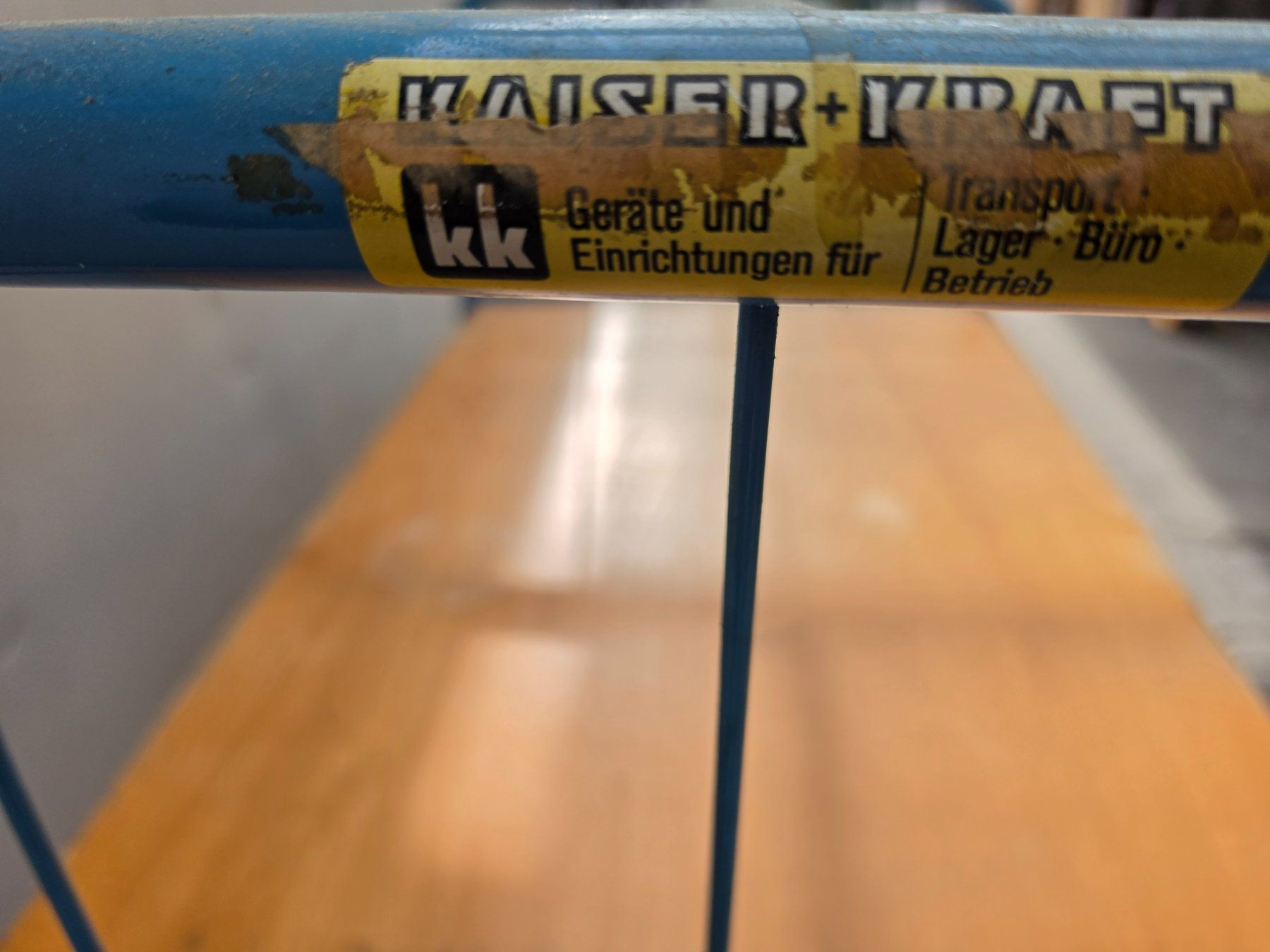 Möbel & Einrichtung: Etagenwage – Gebraucht aus Glattfelden von hbct 2