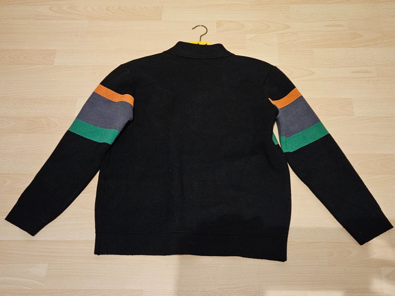 Giacche: Jacke, Strickjacke mit 2 aufgesetzten Taschen, ca. M – Usato da Jona venduto da ASMARADO 1