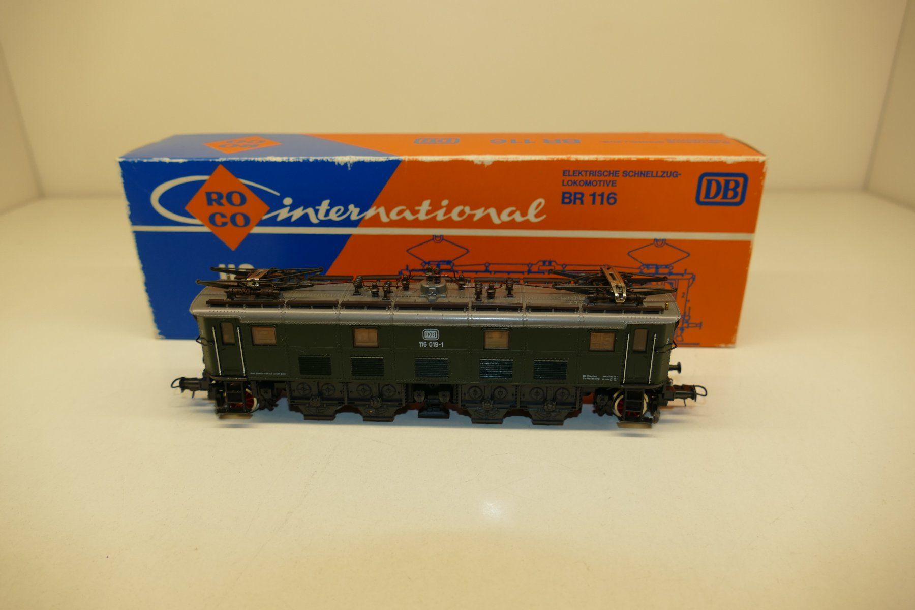 Roco Modellini di ferrovie: Roco H0: DB Elektrolok Baureihe 116 – Usato da Niederhasli venduto da rail-duerst