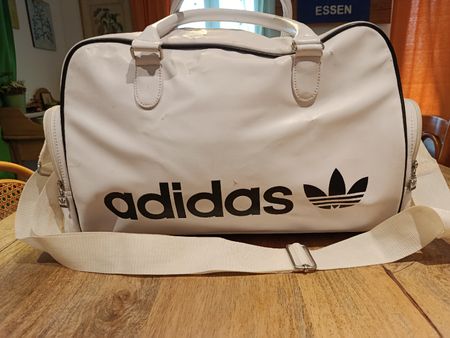 Vintage Adidas Sporttasche weiss