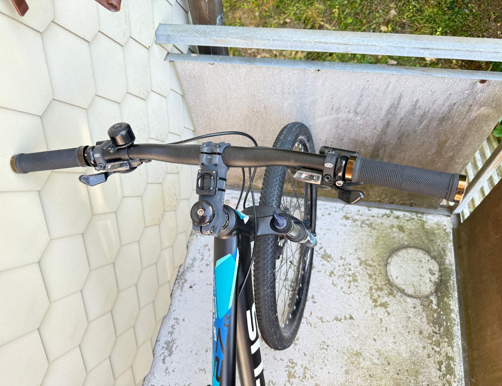 Velos: 🚲 Focus Whistler 27R – Top Mountainbike in sehr gut – Gebraucht aus Ehrendingen von lax21 1