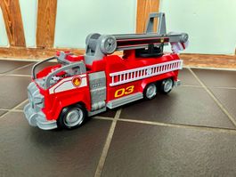 PAW Patrol Ultimate Rescue Feuerwehrwagen mit Marshall