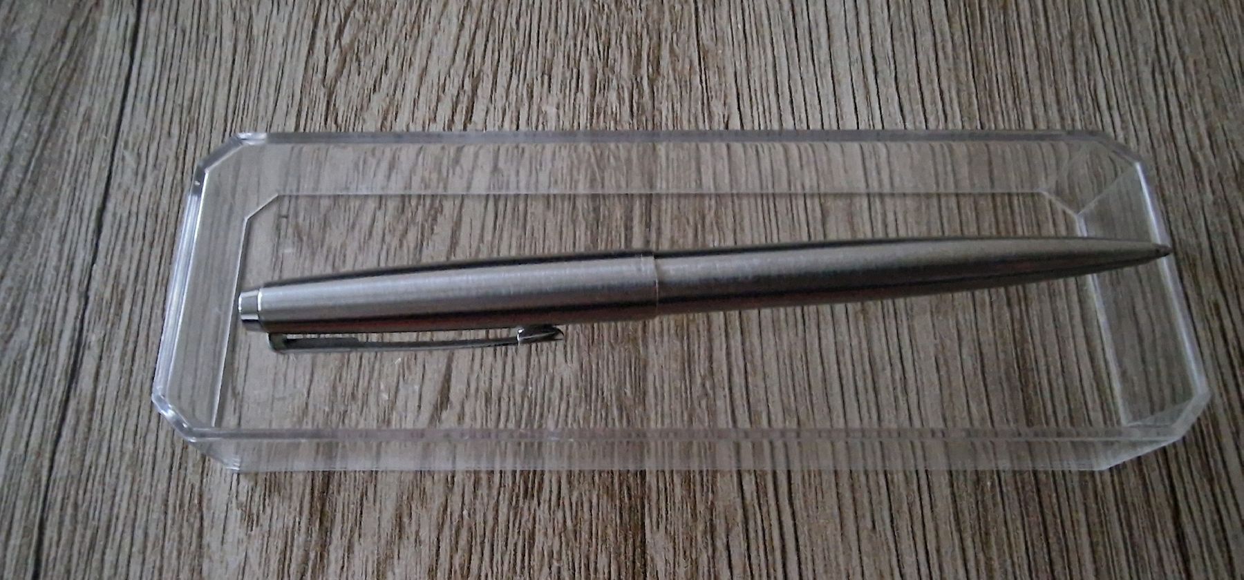 Parker Penna & Evidenziatori: Lots de 2 stylos à bille "Parker mod. 45" – Usato da Genève venduto da Petit-Ange 1