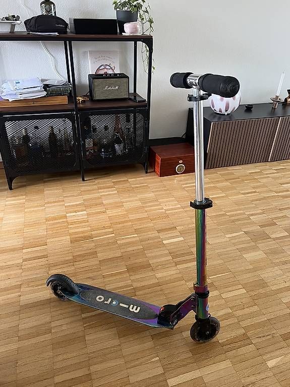 Kickboard: Micro Scooter Rainbow – Usato da Zürich venduto da dl89 1
