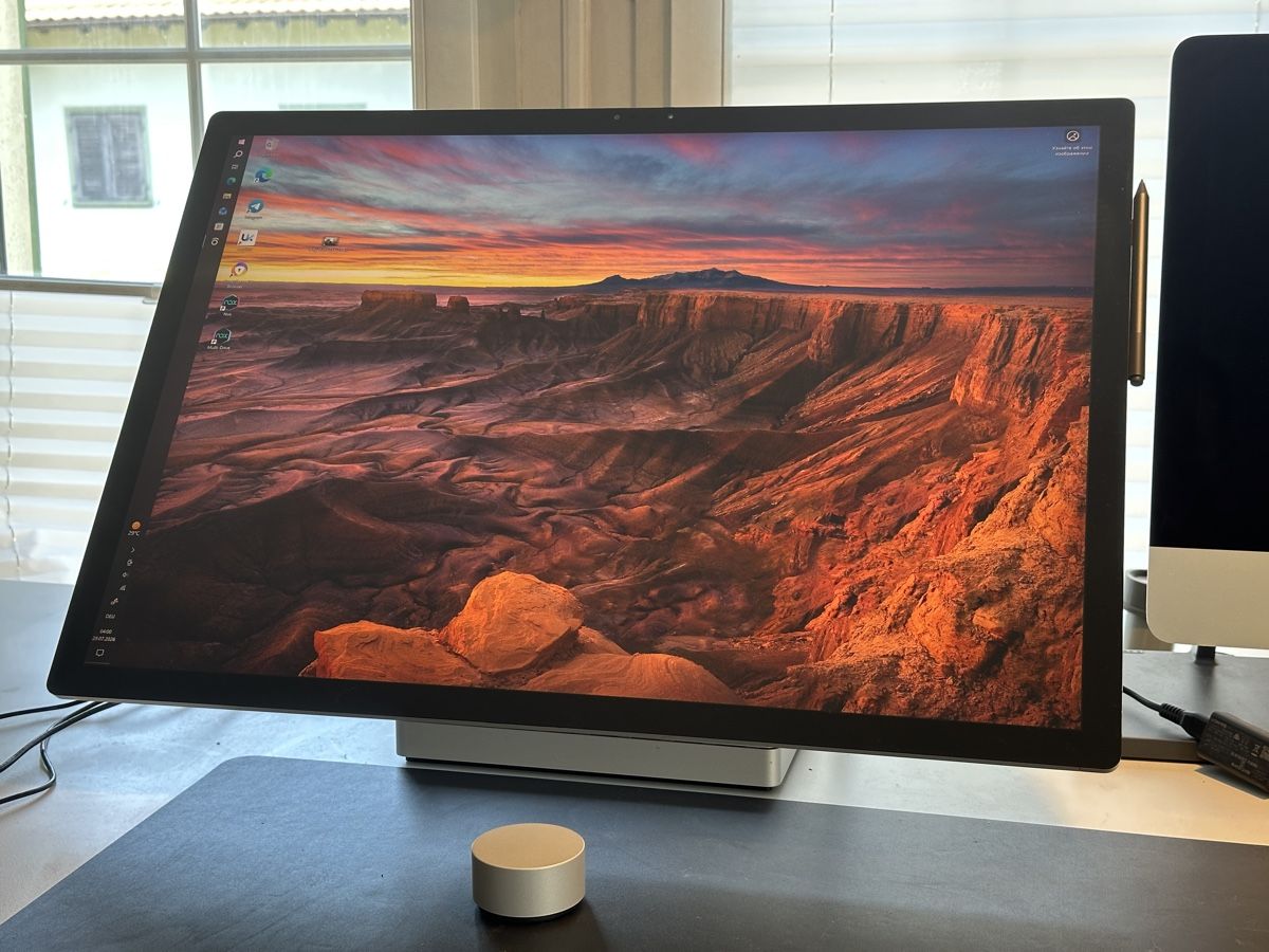 Intel PCs: Microsoft Surface Studio 27 Zoll i5 8GB RAM 1TB SSD – D'occasion à Wädenswil par HobbyZimmer 2