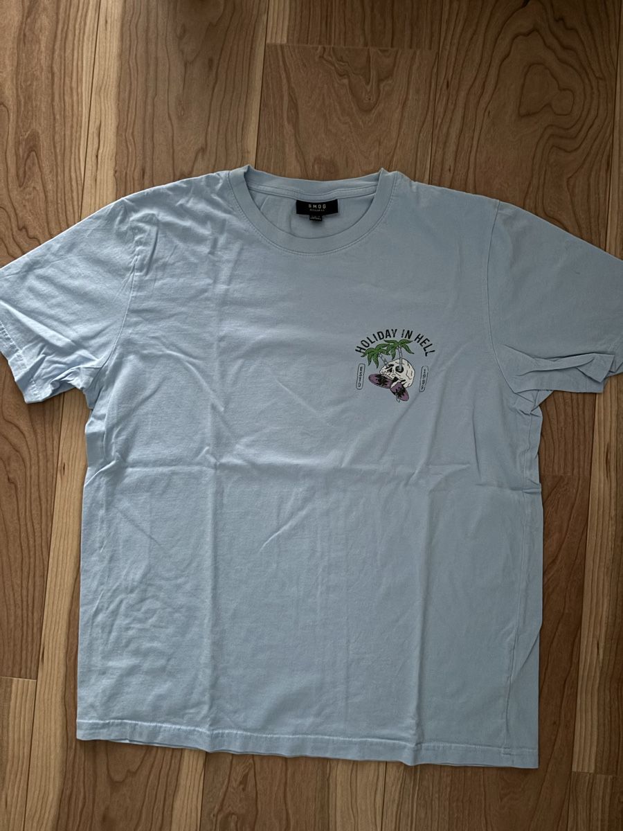 T-shirt: T-Shirt – Nuovo (secondo la descrizione) da Dübendorf venduto da dor_2yvd