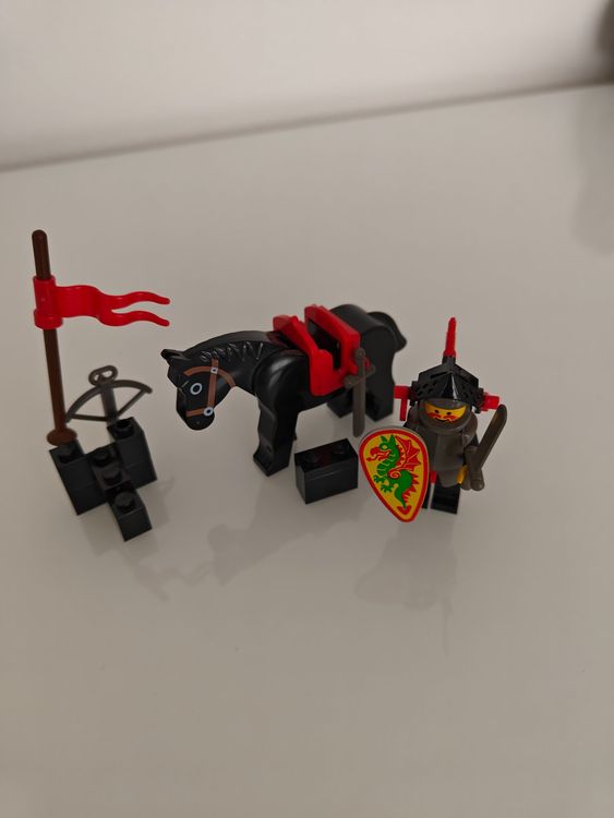 Lego Schwarzer Ritter (Gebraucht) in Tuggen für CHF 12 – mit Lieferung ...
