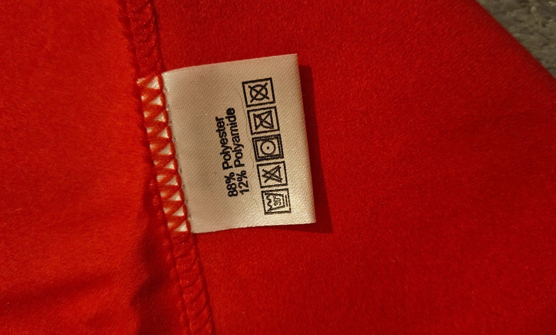 Coperte: HEUER bannière - linge - plaid – Usato da le landeron venduto da Pimpe0 2