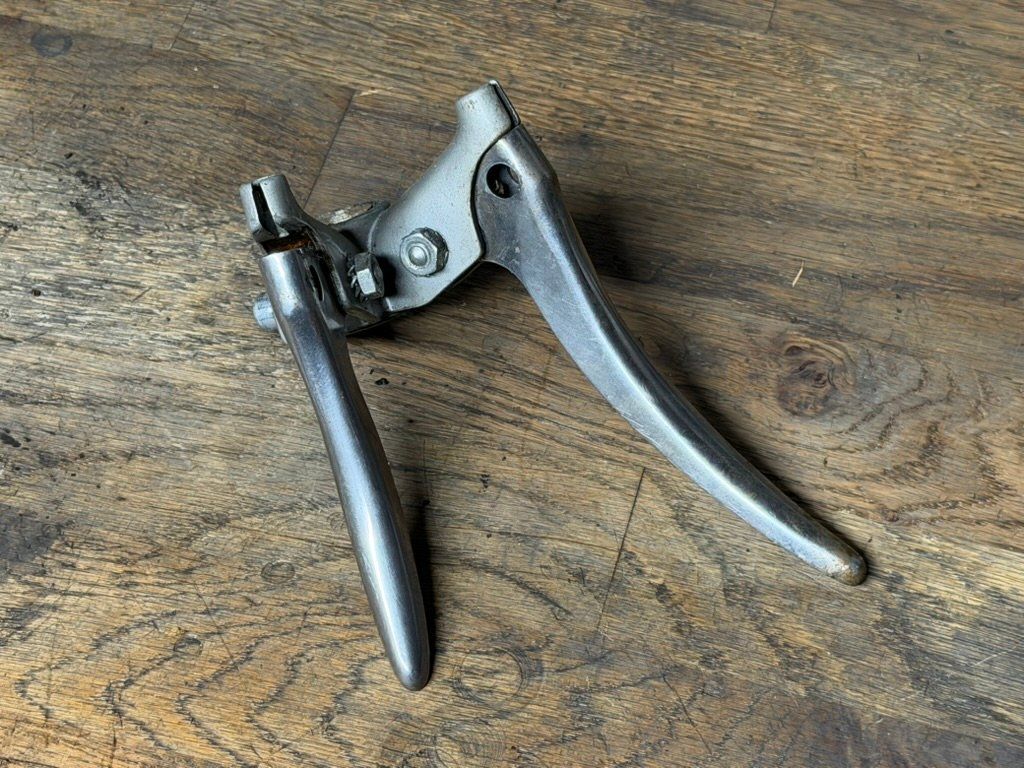 Mofa-Ersatzteile: Bremsgriff Oldie Piaggio links original mit Deko – Gebraucht aus Bolken von si.x.las 2