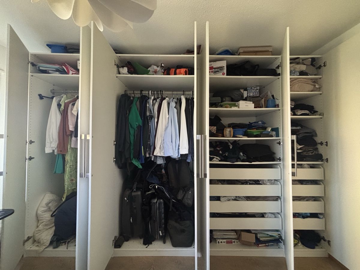 Ikea Schränke: PAX Kleiderschrank – Gebraucht aus Zürich von sch_9kjs 1