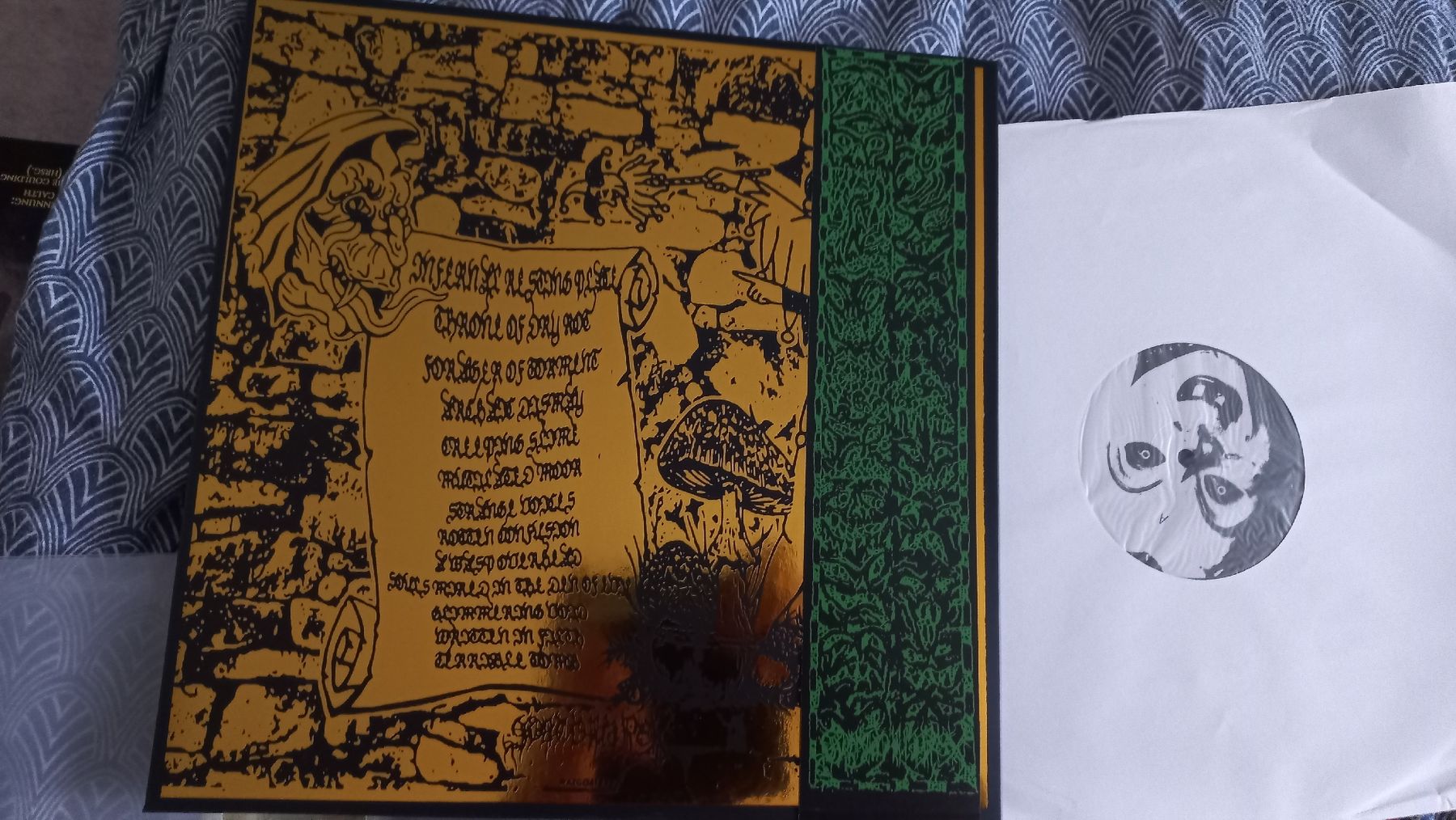 Dischi in vinile: Putrid Marsh-Laughing ..Vinyl Gold LP Dungeon Synth  – Usato da Olten venduto da Donatello1984 1