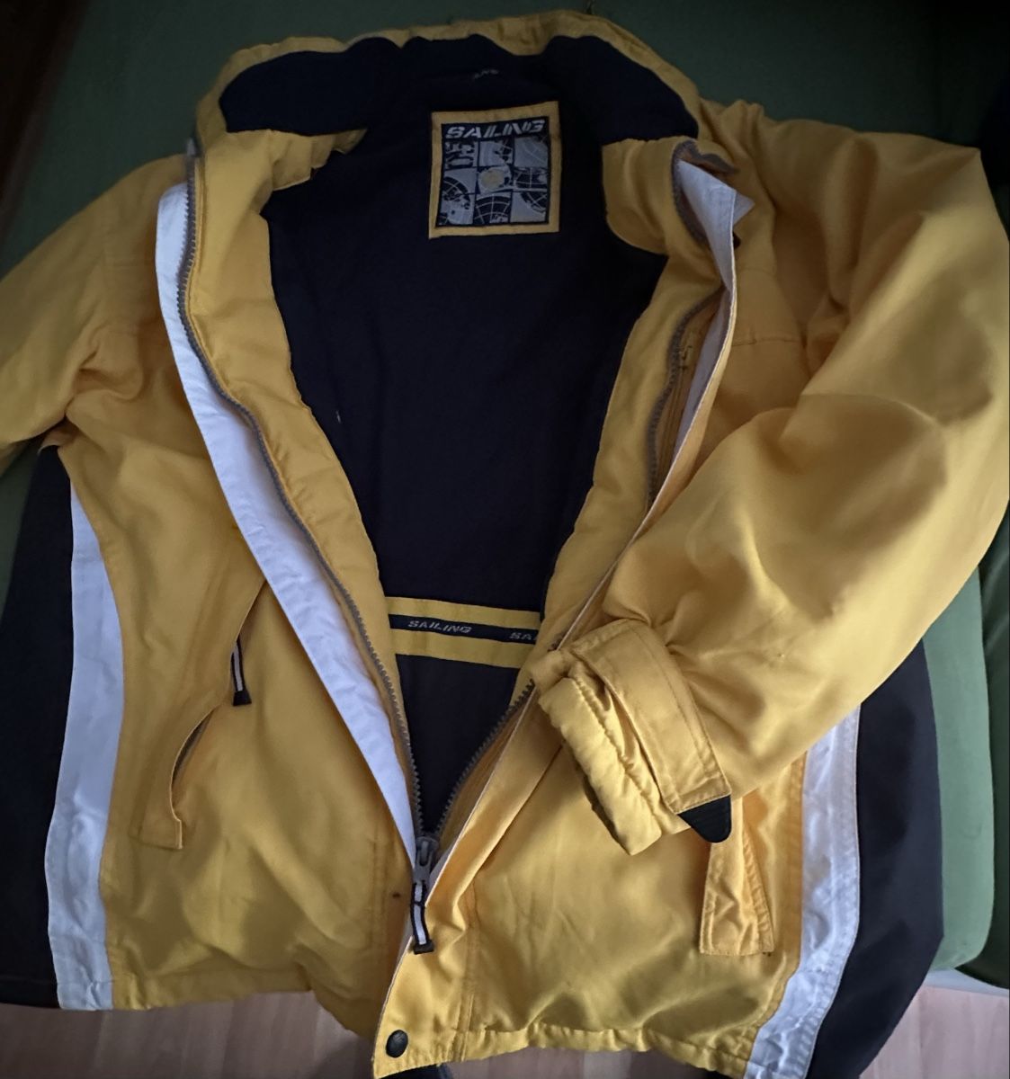 Jacken: Warme Snowboard Jacke/ Winterjacke – Gebraucht aus Bettlach von win_z8sd