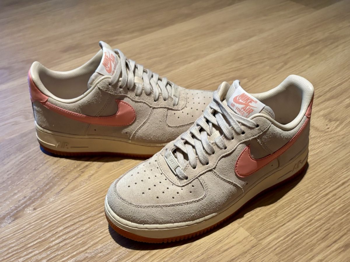 Nike Chaussures femmes: Nike Air Force 1 Sneakers 40.5 – D'occasion à Baden par Tiffany6878 6