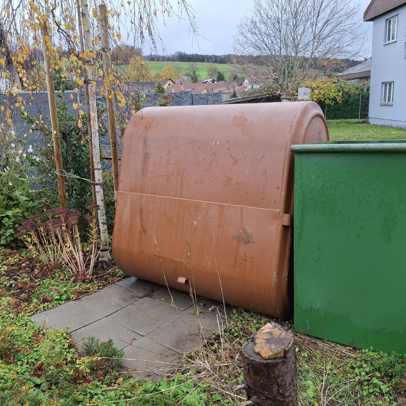 Riscaldamento: Öltank mit Wanne – Usato da Buttwil venduto da mon_wsy9 2