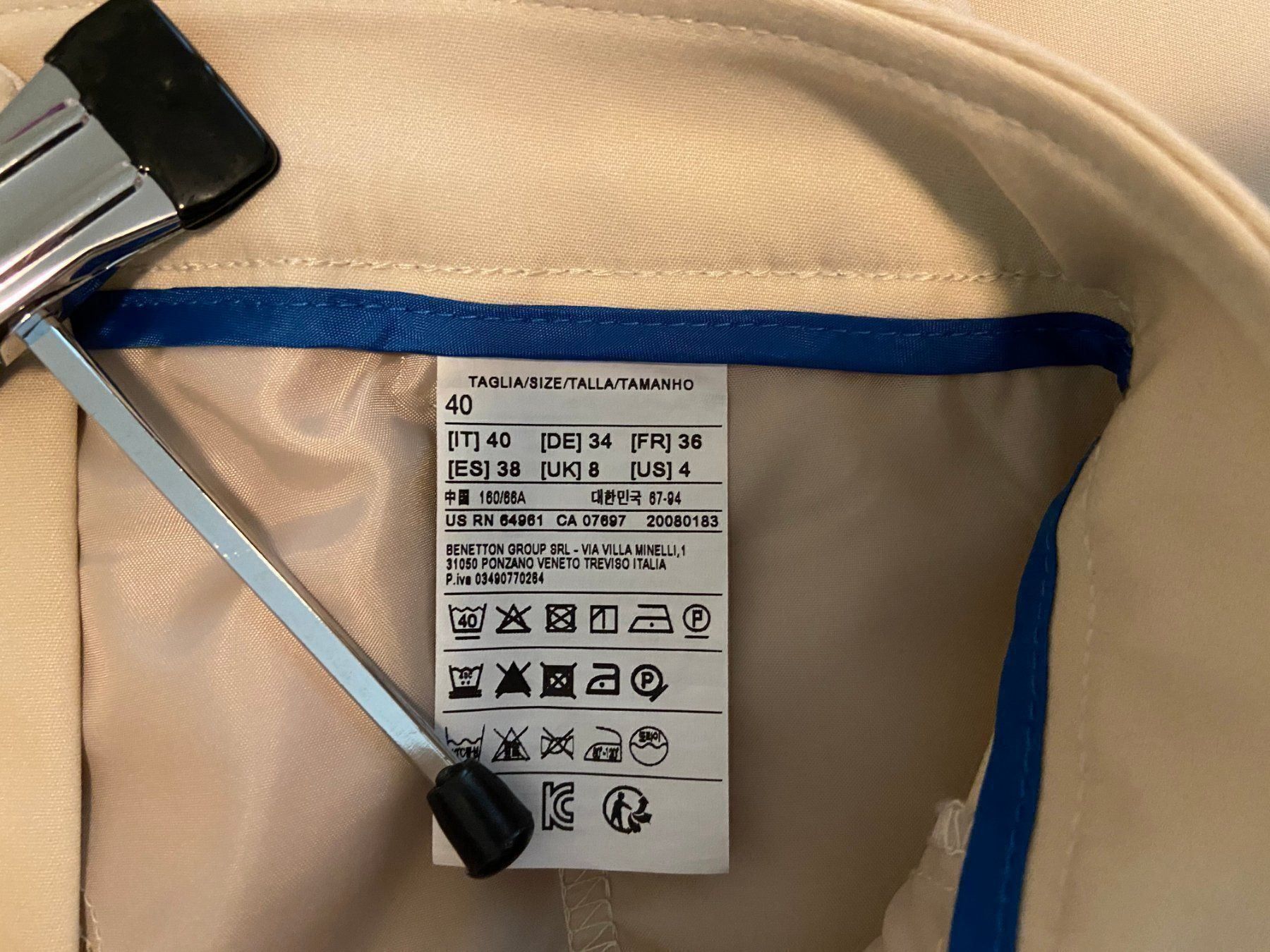 Benetton Pantaloni: Benetton Hose – Usato da Zürich venduto da Maki8 5