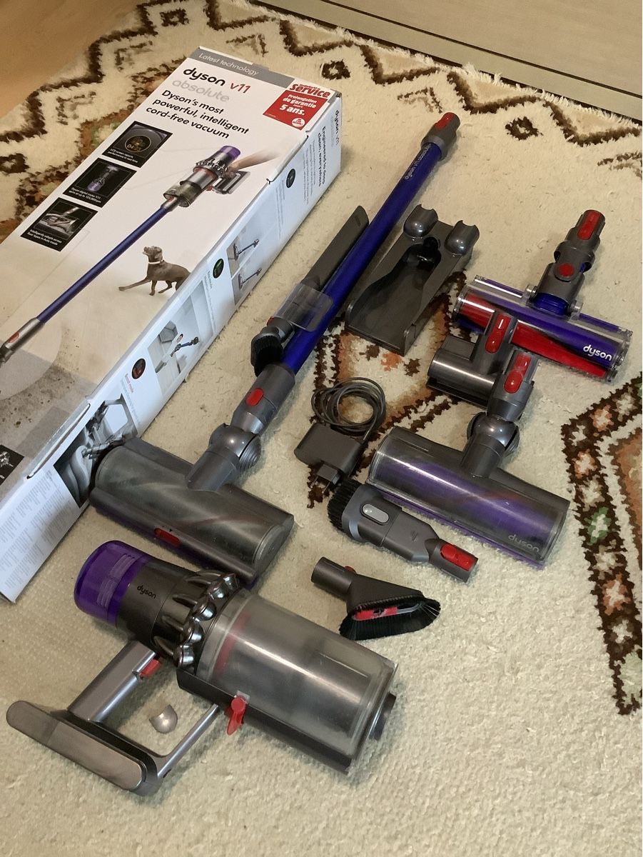 Dyson Aspirapolveri & Accessori: Aspirateur Dyson  – Difettoso da Chernex venduto da Paul096 3