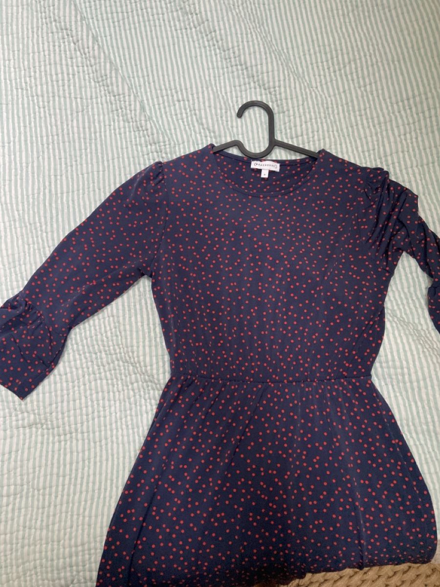 Kleider: Gepunktetes Kleid in XS – Gebraucht aus Winterthur von mal_8f2x 3