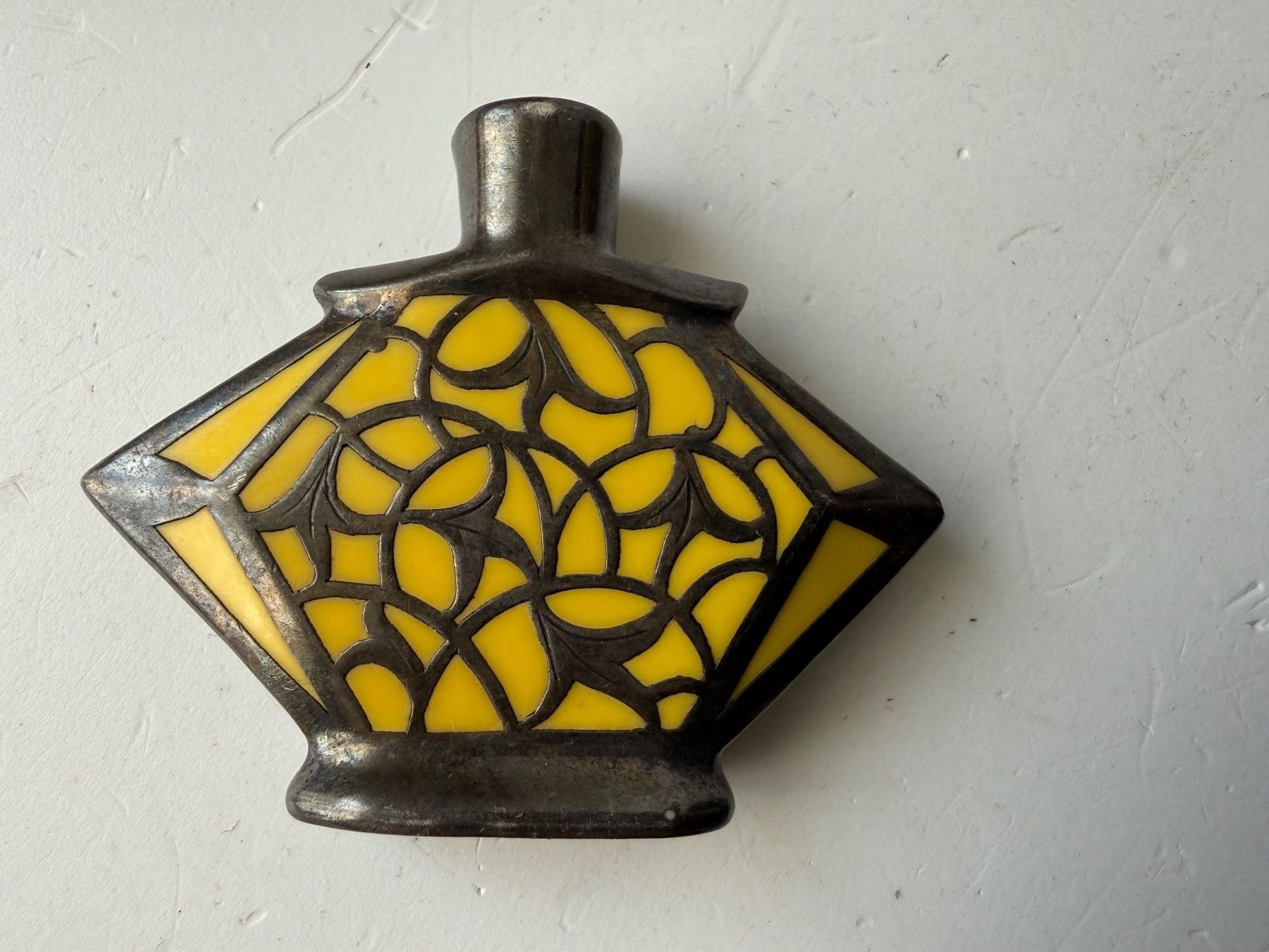 Vasen & Gefässe: Antike Art Deco Vase oder Flacon – Gebraucht aus Zwingen von moje1 1