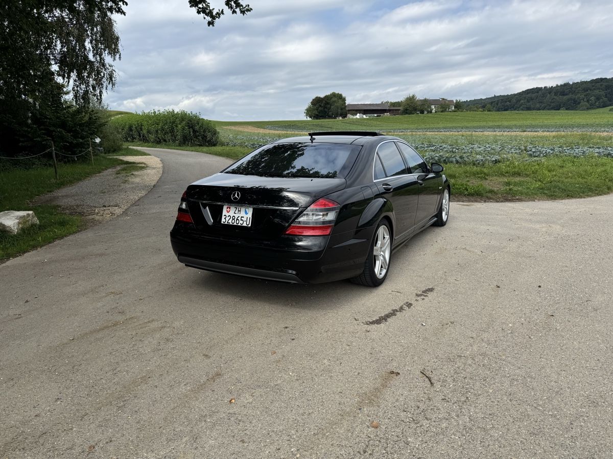 Mercedes-Benz Automobili: MERCEDES W221 V8- Biturbo – Usato da Oberweningen venduto da jur_kgn8
