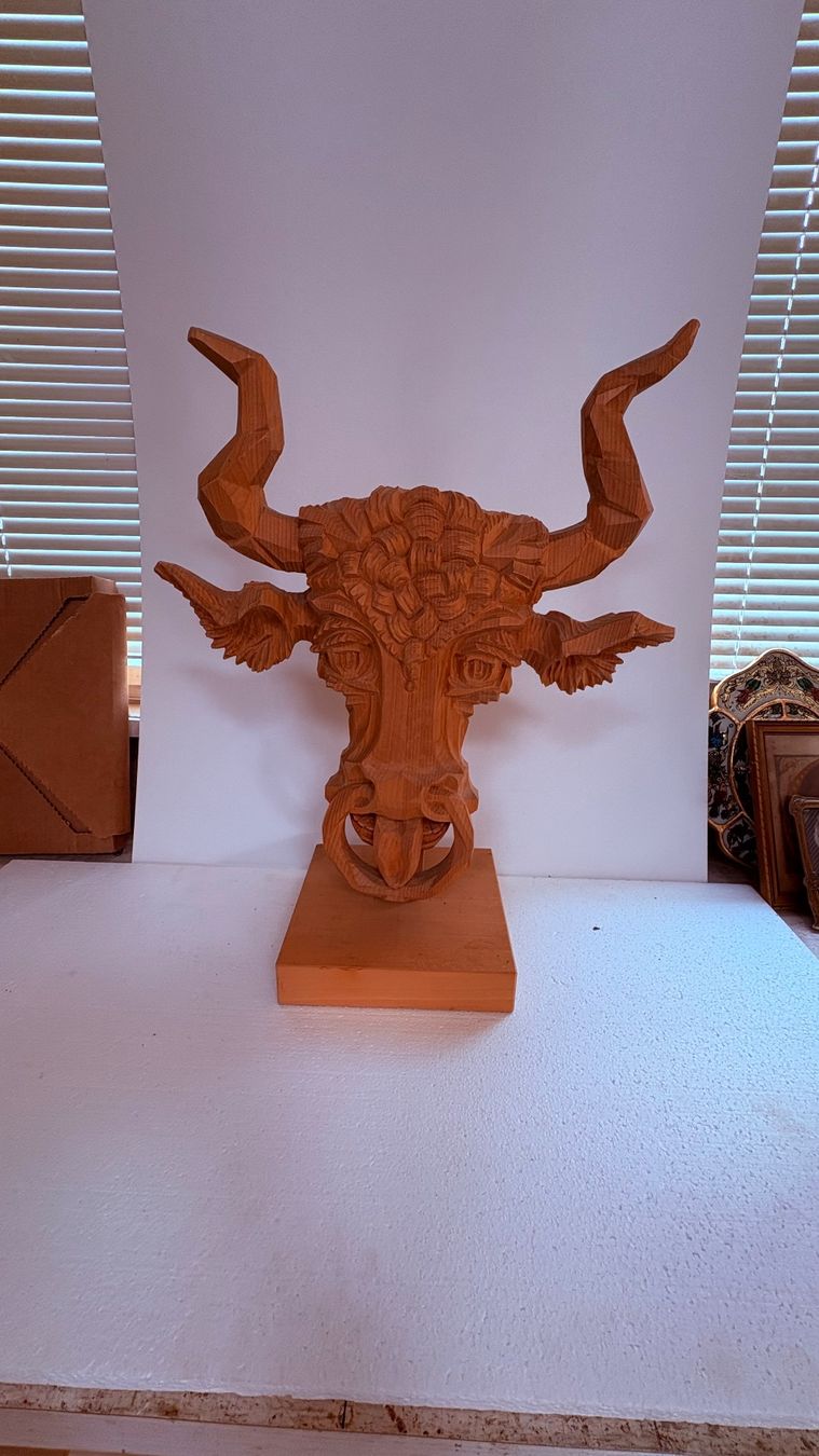 Sculture & Statue: Uristier Stierkopf Skulptur – Usato da Altdorf UR venduto da zar_fcd6 1