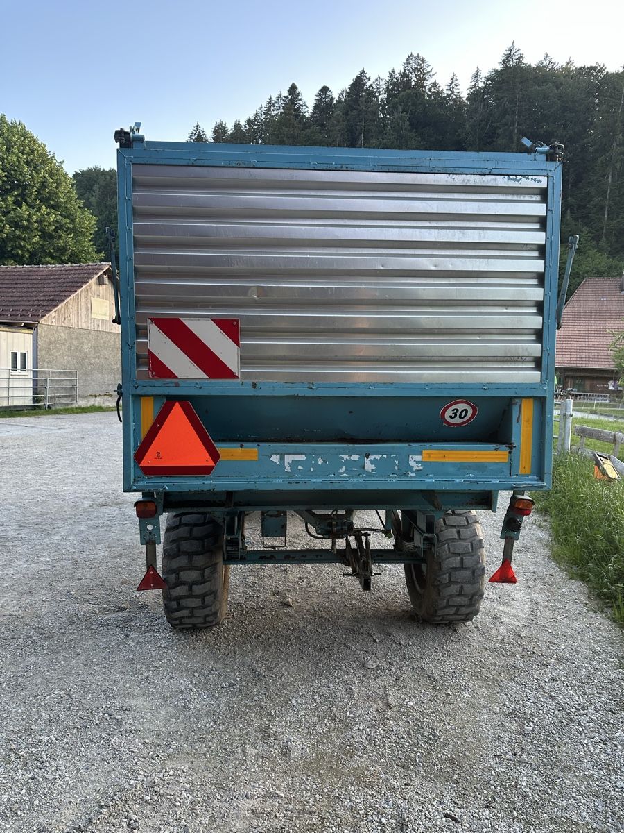 Mengele Rimorchi: Dosierwagen Mengele ZAW 5500 – Usato da Rüegsauschachen venduto da Coyote14 2