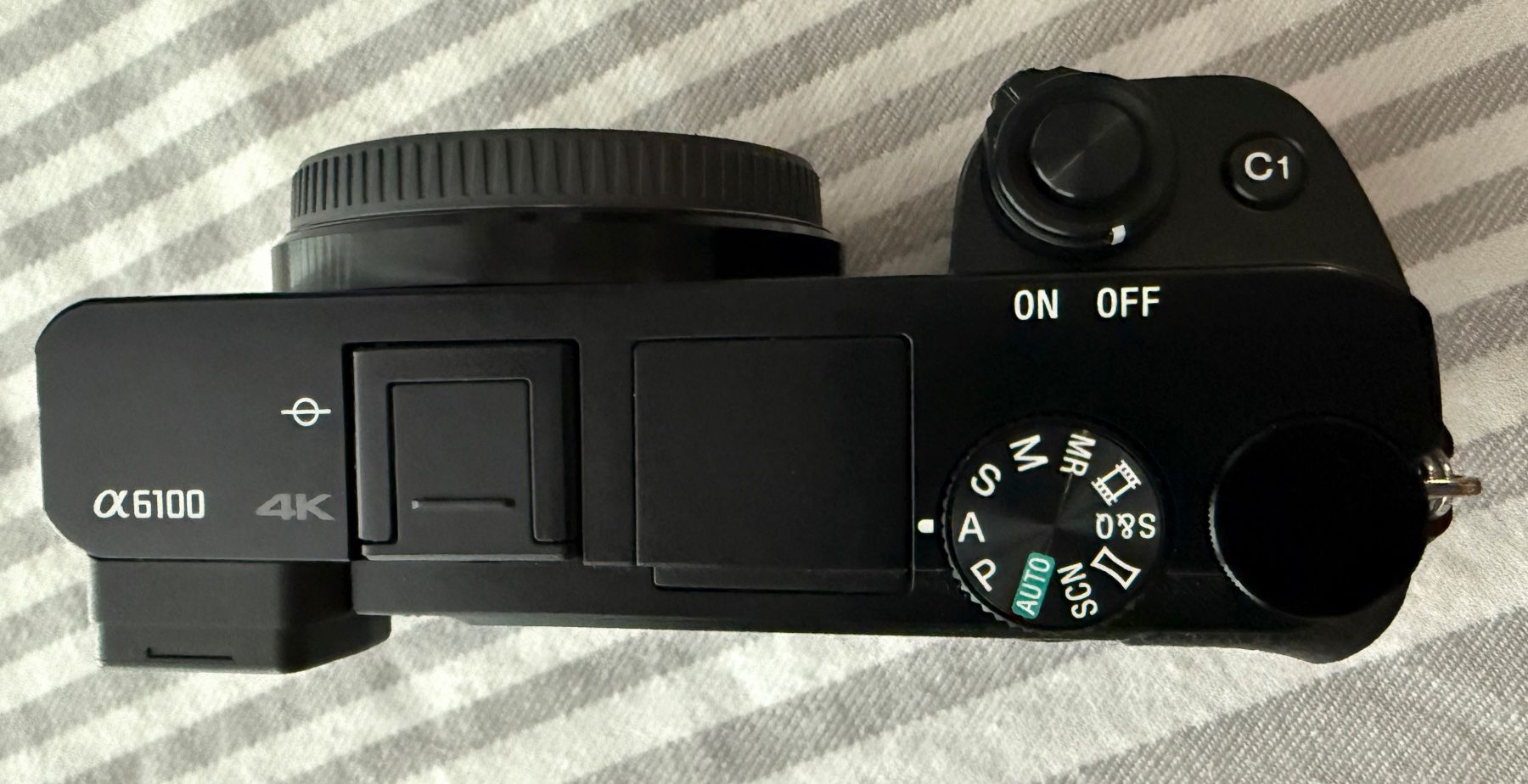 Sony Fotocamera: Sony A6100 Systemkamera – Usato da Meisterschwanden venduto da jpm2000 1