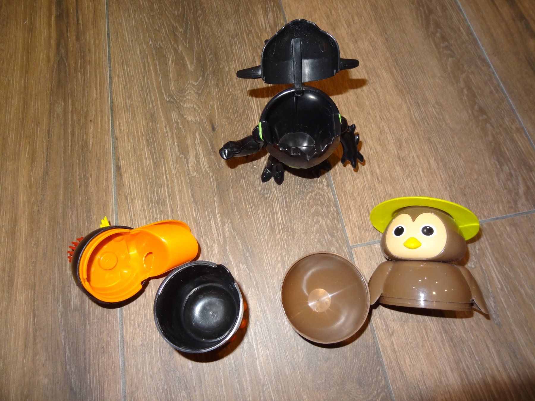 Giocattoli: Lot de 3 figurines jouets – Usato da Satigny venduto da salvatore73 3