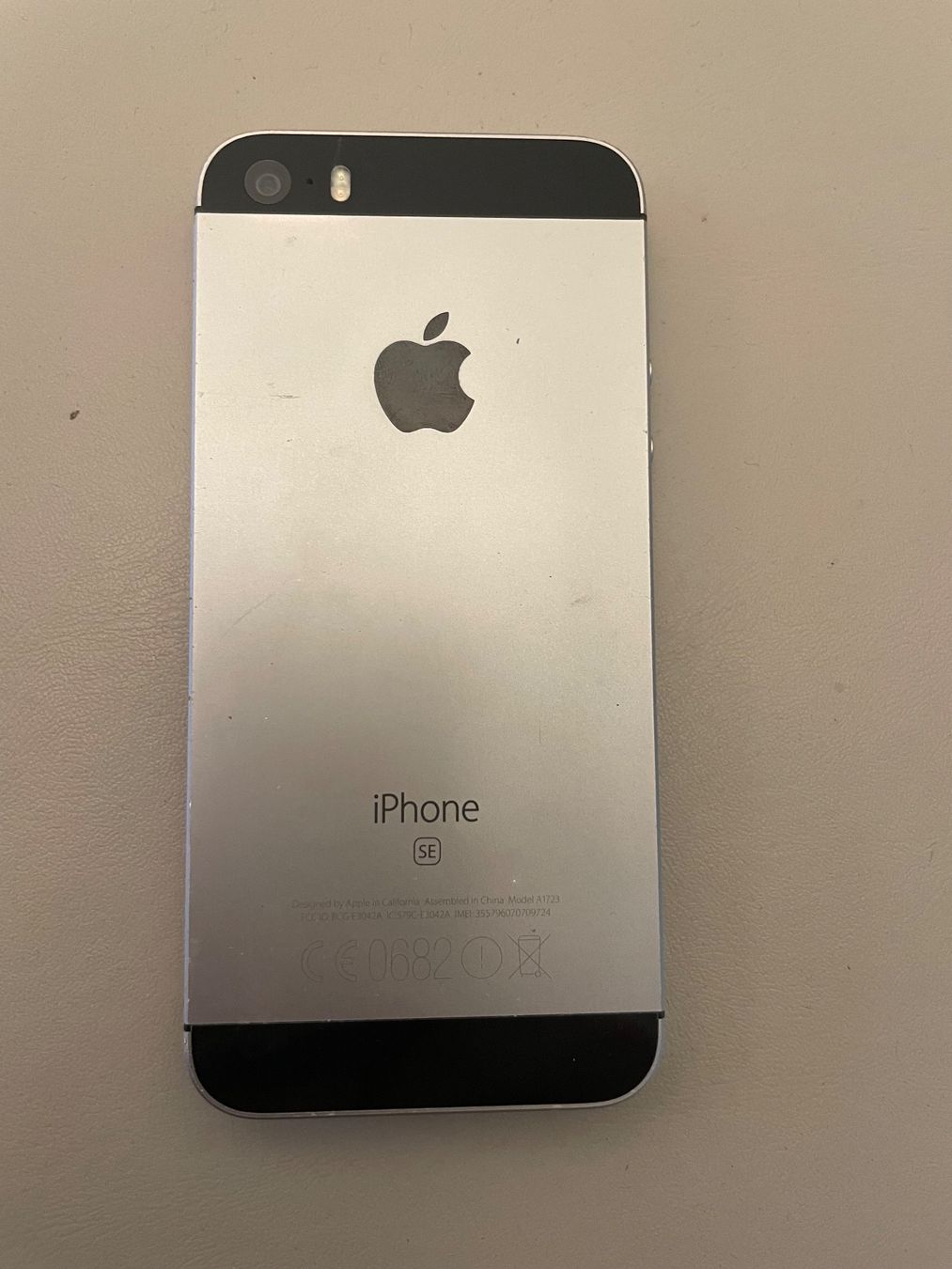 Apple Handys / Smartphones: iPhone SE – Defekt aus Adliswil von Busys 1