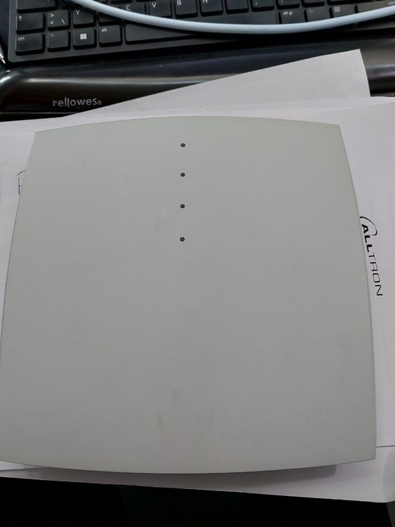 Mitel RFP 35 IP repeteur DECT Lan POE 3